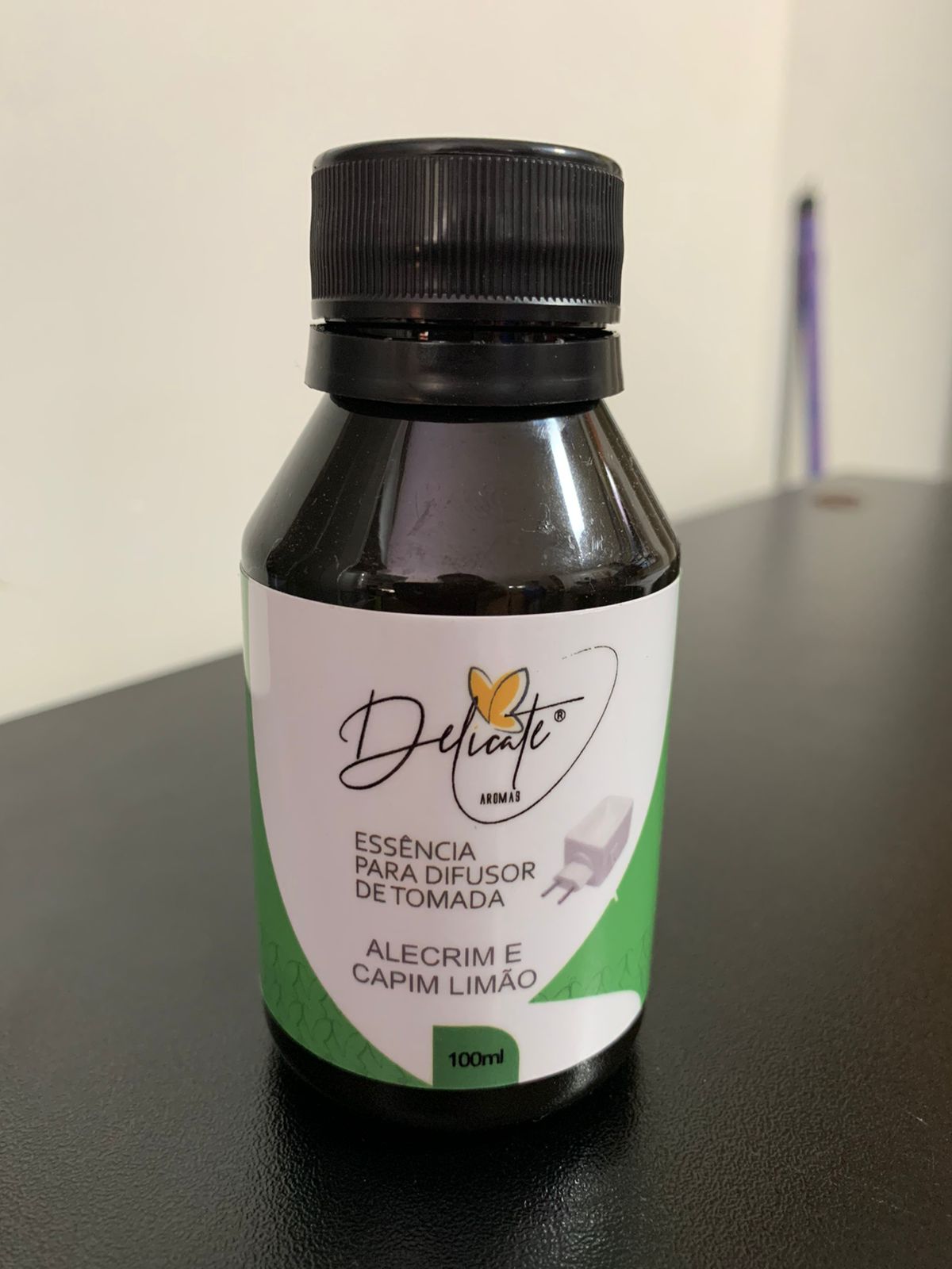 ESSENCIA PARA DIFUSOR DE CERAMICA 100ML DELICATE -ALECRIM E CAPIM LIMÃO