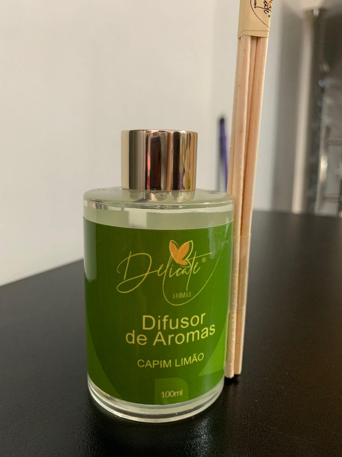 DIFUSOR DE AROMAS VIDRO 100ML DELICATE – CAPIM E LIMÃO